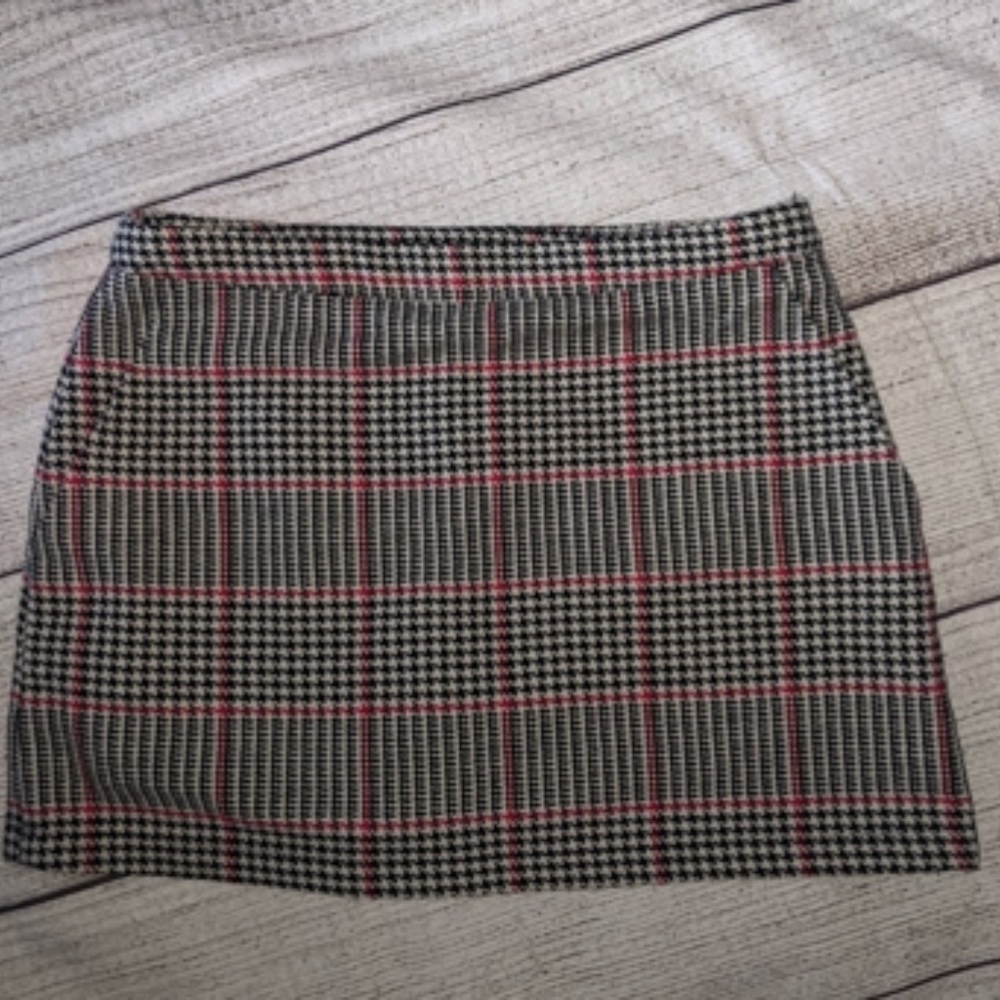 Forever 21 Plaid Skort